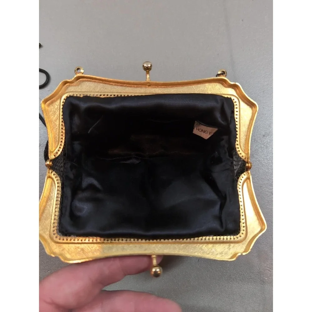 Vintage Black Metal Mesh Evening Bag Gold Tone Kiss Lock Made in Hong Kong